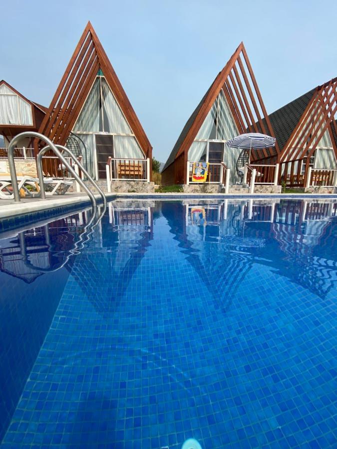 Bu Bungalow Hotel เดมเร ภายนอก รูปภาพ