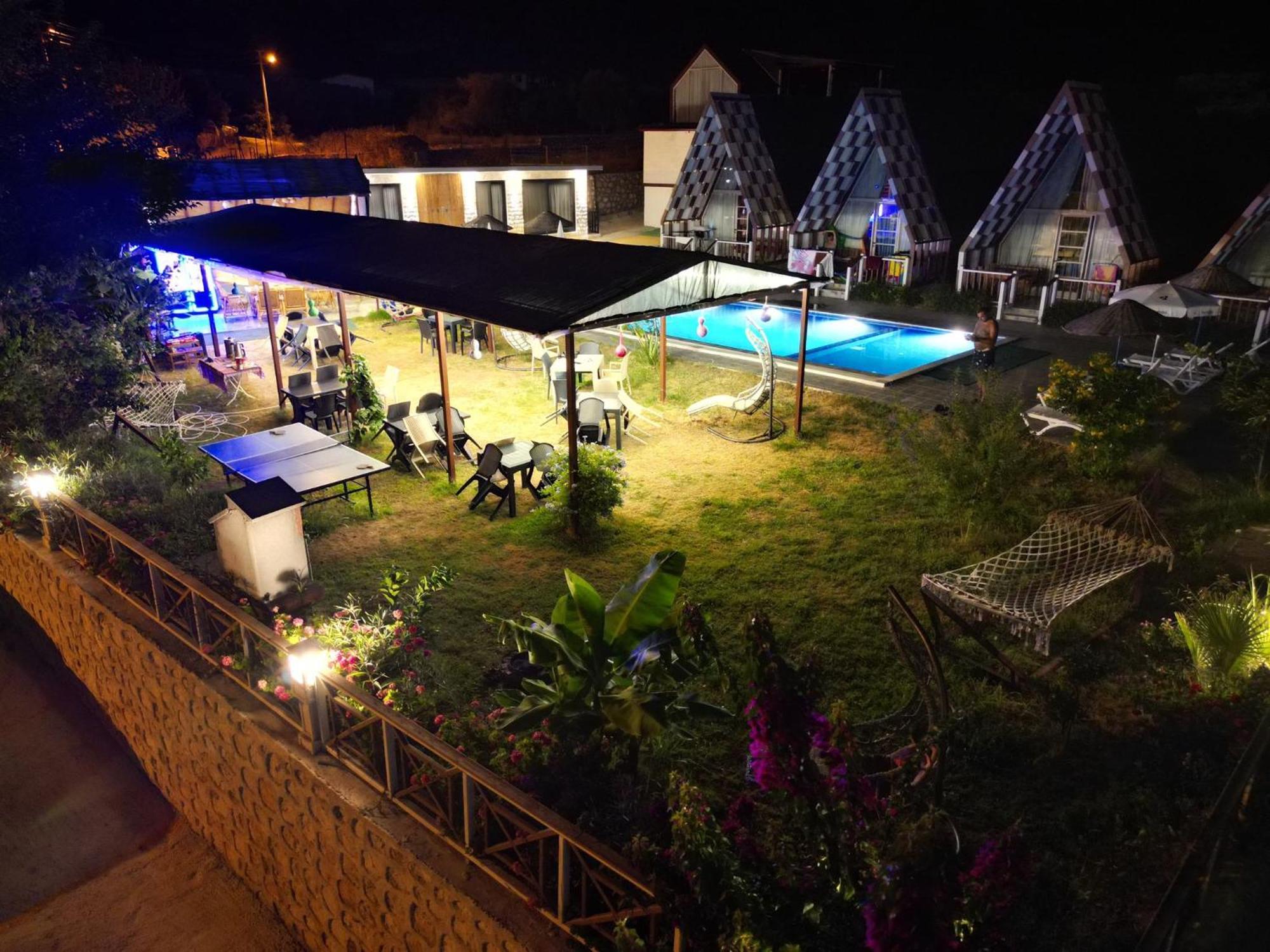 Bu Bungalow Hotel เดมเร ภายนอก รูปภาพ