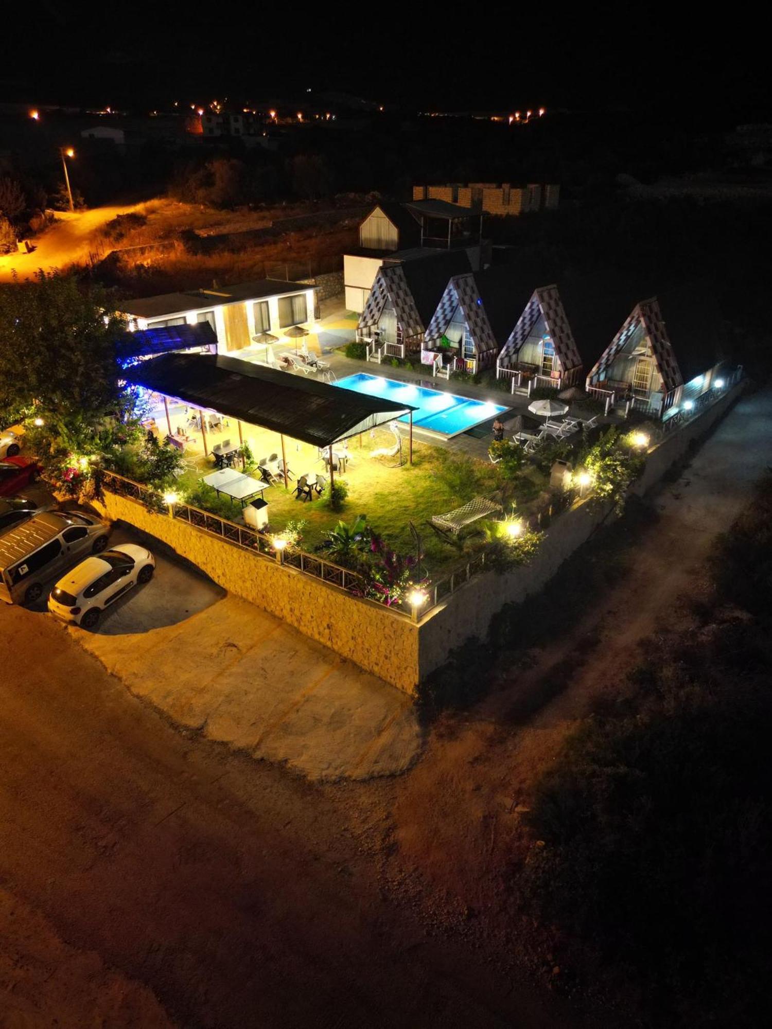 Bu Bungalow Hotel เดมเร ภายนอก รูปภาพ