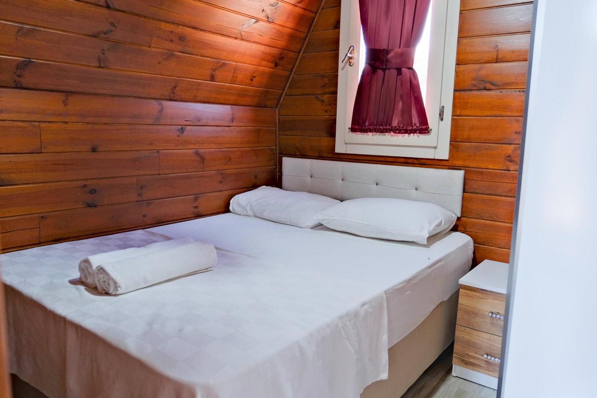 Bu Bungalow Hotel เดมเร ภายนอก รูปภาพ