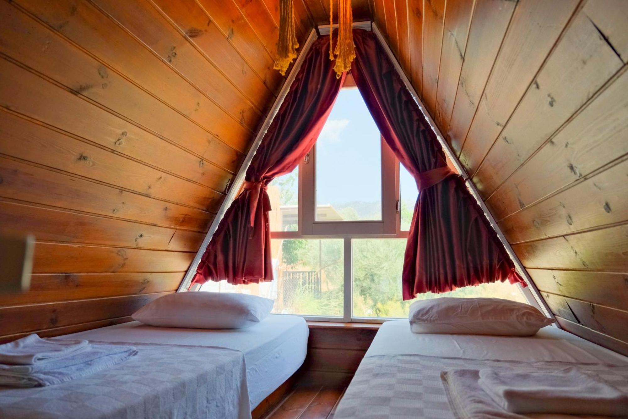 Bu Bungalow Hotel เดมเร ภายนอก รูปภาพ